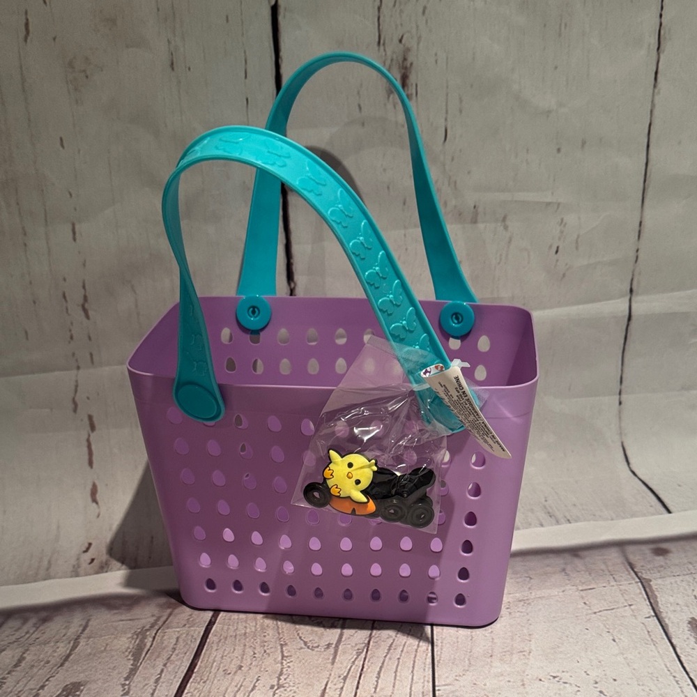 NWT Dollar Tree mini Easter basket
